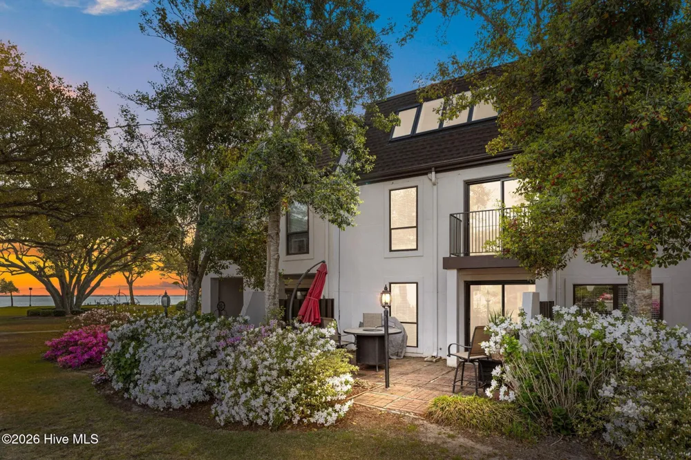 142 Corncake Circle Morehead City, NC 28557
