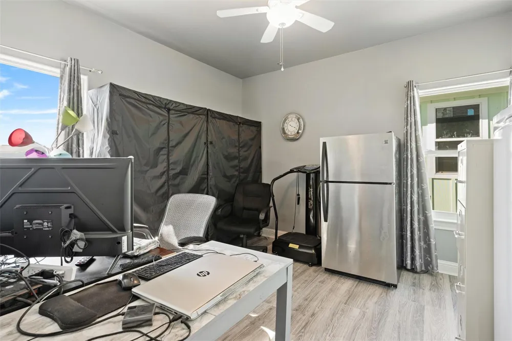 2005 Nelson Street Port Bolivar, TX 77650