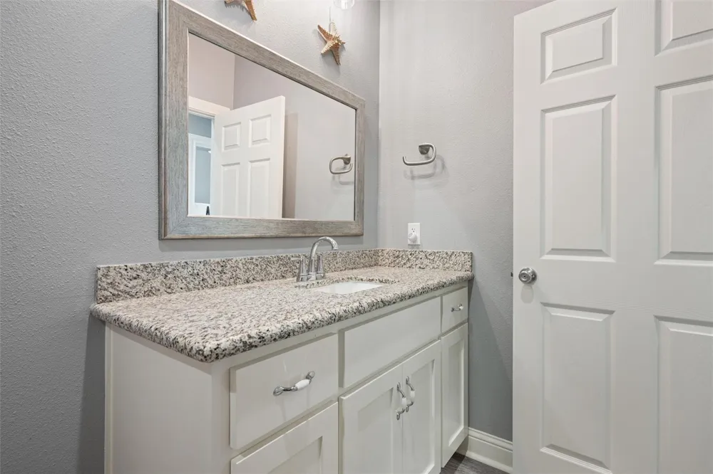 2005 Nelson Street Port Bolivar, TX 77650