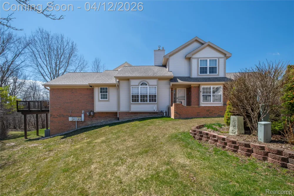 10381 Champions Circle Grand Blanc Charter Township, MI 48439