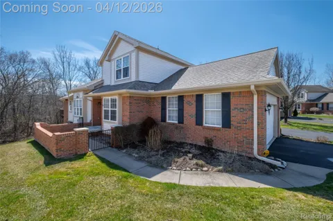 10381 Champions Circle