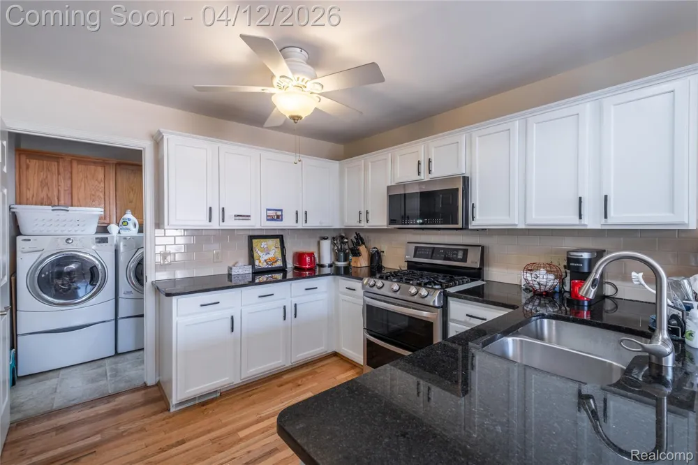 10381 Champions Circle Grand Blanc Charter Township, MI 48439