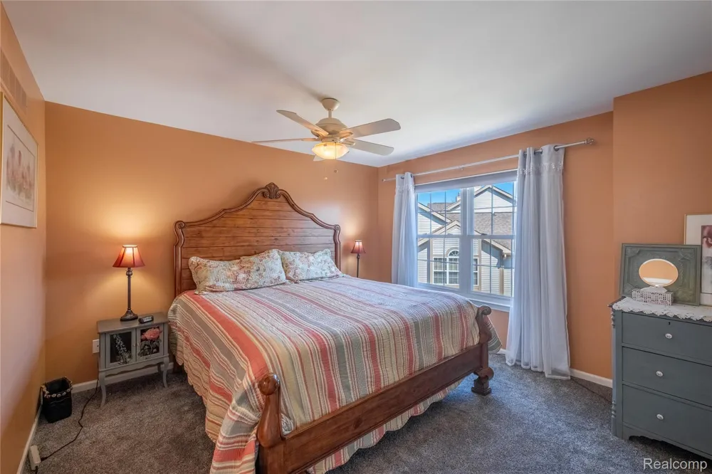 10381 Champions Circle Grand Blanc Charter Township, MI 48439