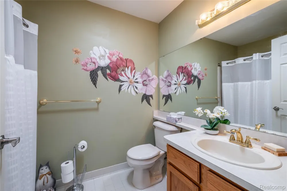 10381 Champions Circle Grand Blanc Charter Township, MI 48439