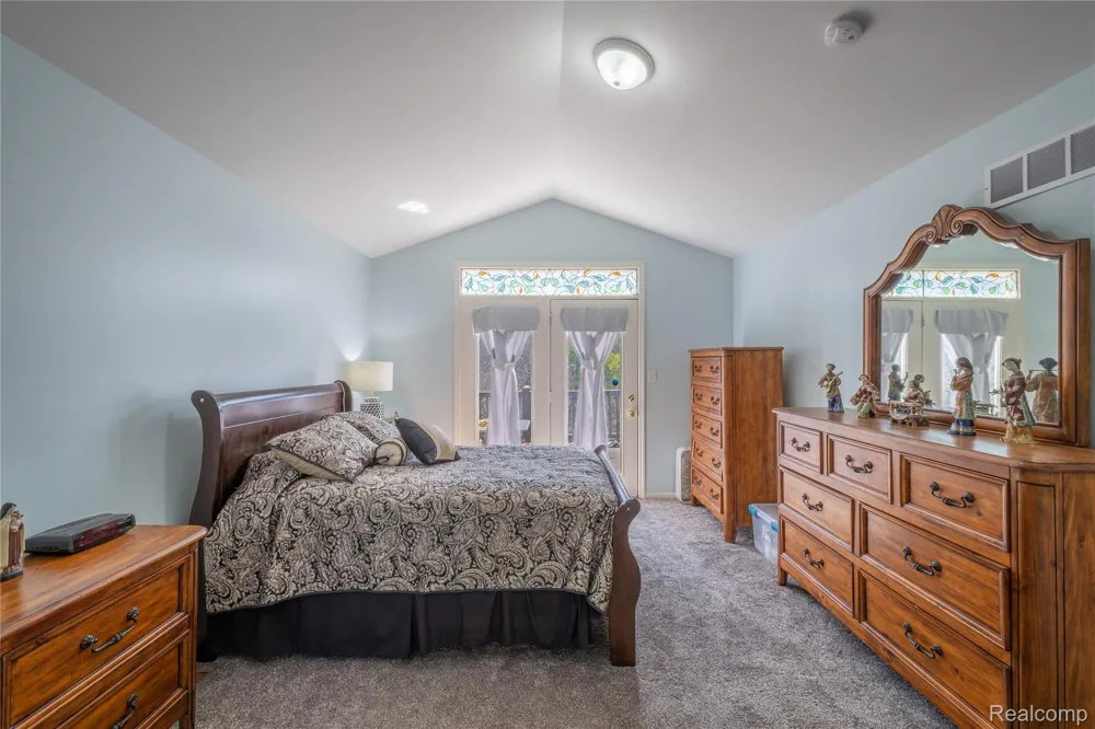 10381 Champions Circle Grand Blanc Charter Township, MI 48439