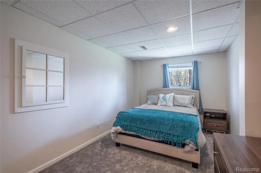 10381 Champions Circle Grand Blanc Charter Township, MI 48439