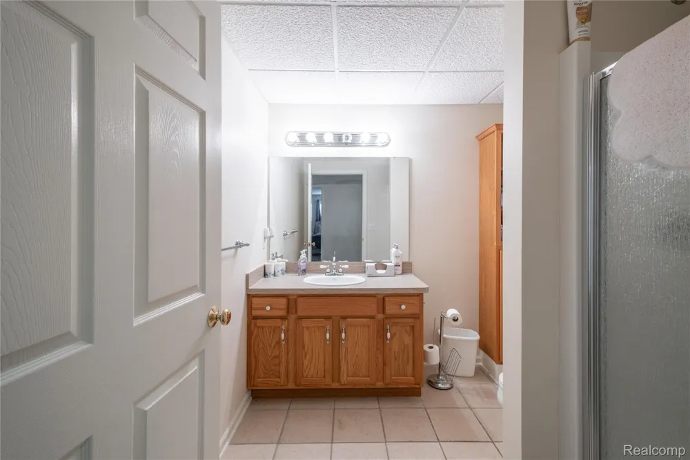 10381 Champions Circle Grand Blanc Charter Township, MI 48439
