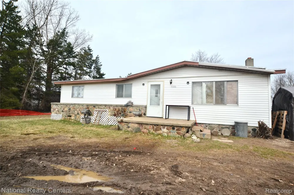 3088 7 Mile Road Sylvan Township, MI 49631