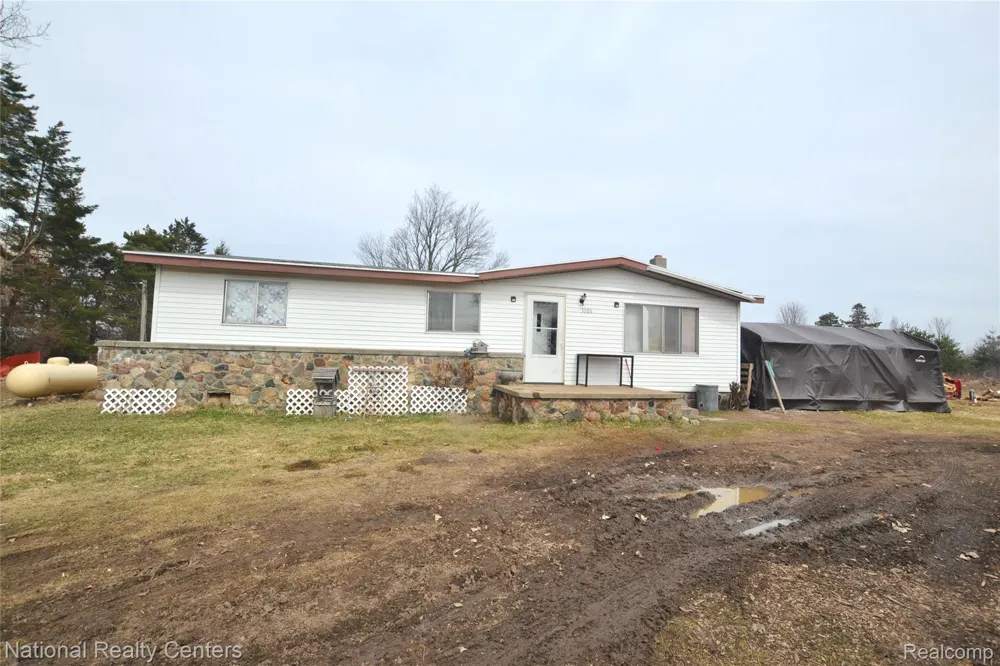 3088 7 Mile Road Sylvan Township, MI 49631