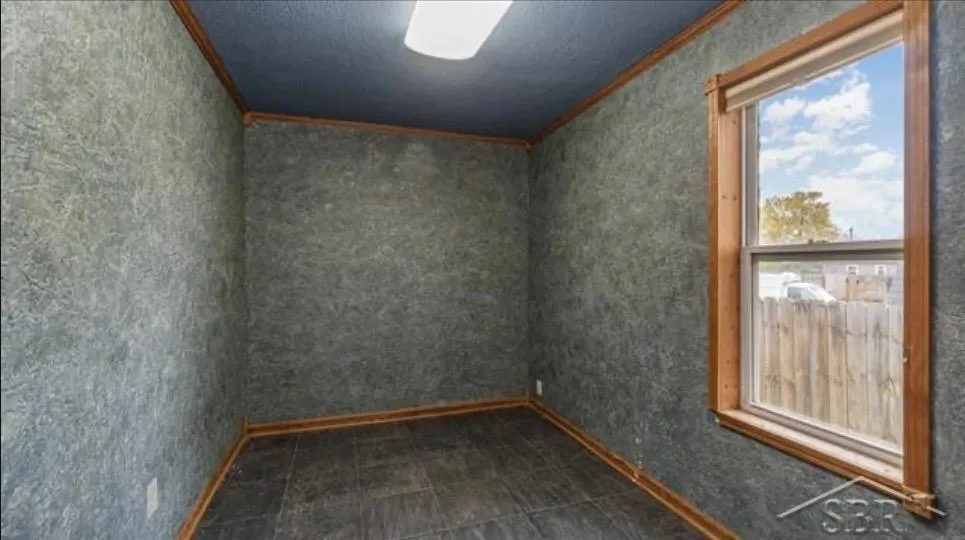 1306 Leng Street Bay City City, MI 48706
