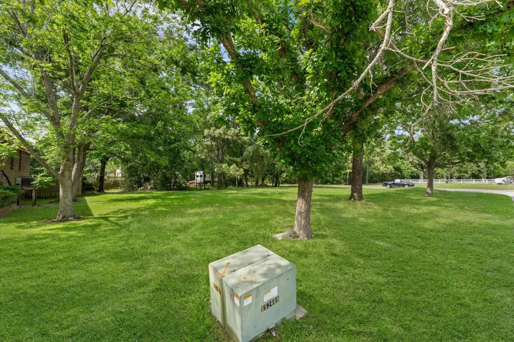 508 Independence Drive Friendswood, TX 77546