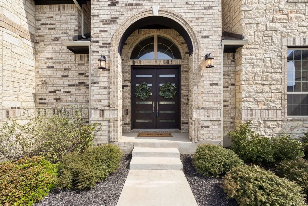 2324 Bel Paese Bend Leander, TX 78641