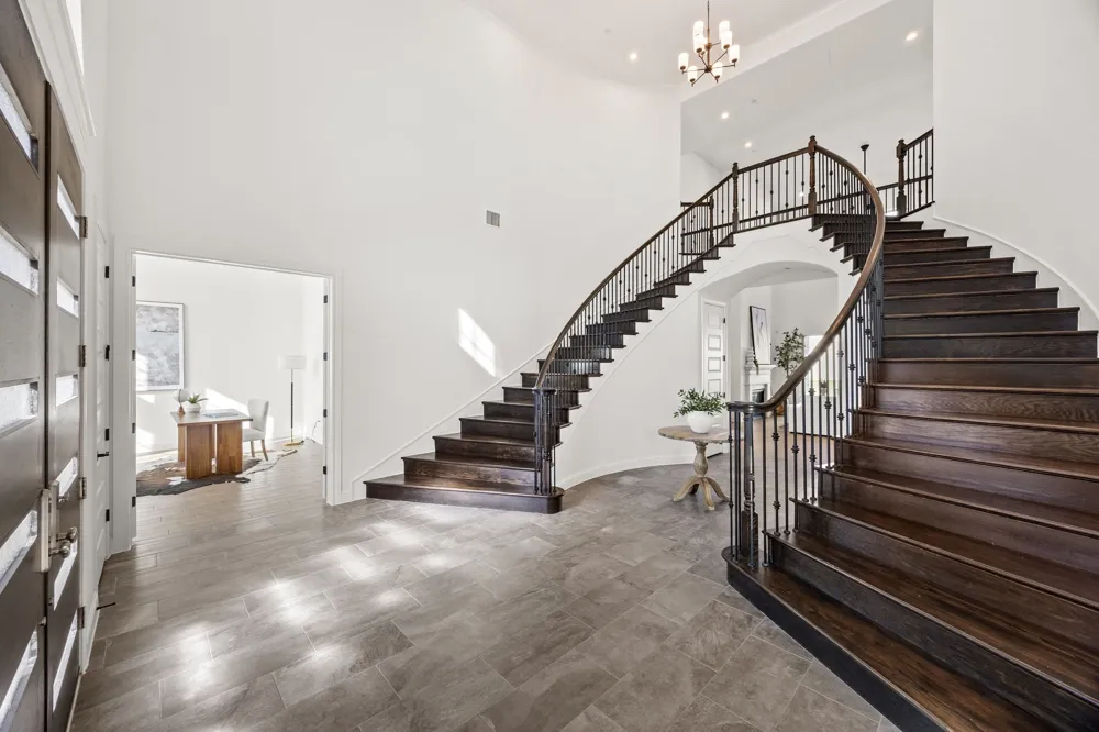 2324 Bel Paese Bend Leander, TX 78641