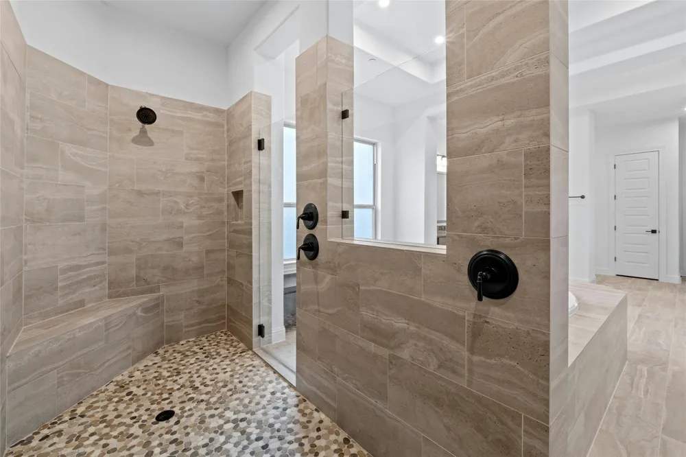 2324 Bel Paese Bend Leander, TX 78641