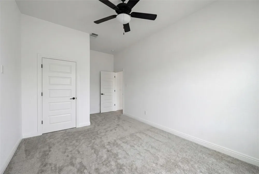 2324 Bel Paese Bend Leander, TX 78641