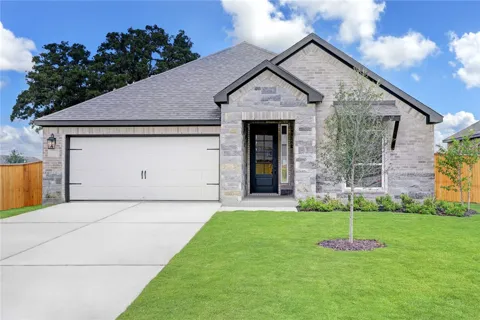 115 Red Oak Place