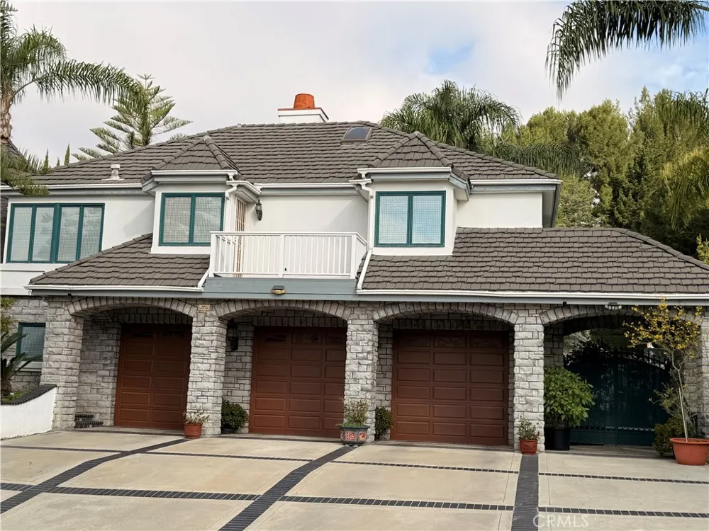 2759 Chauncey Orange, CA 92867
