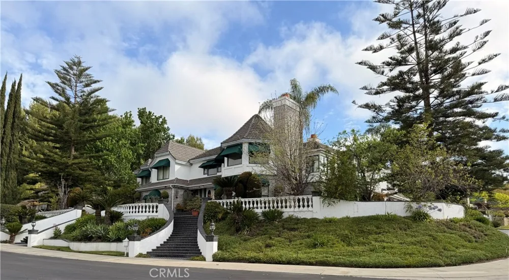 2759 Chauncey Orange, CA 92867