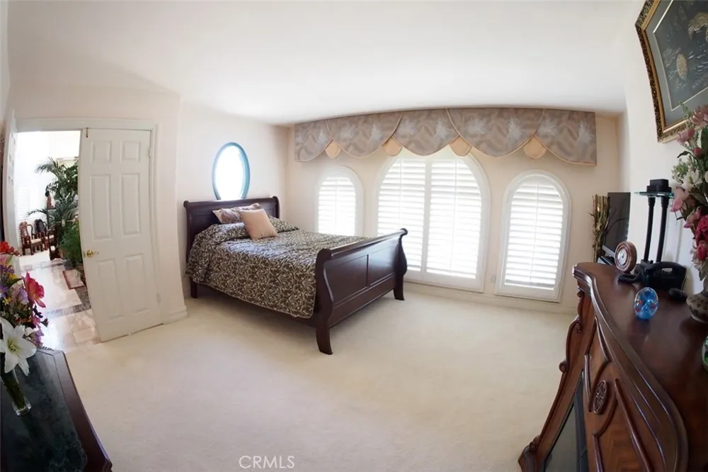2759 Chauncey Orange, CA 92867