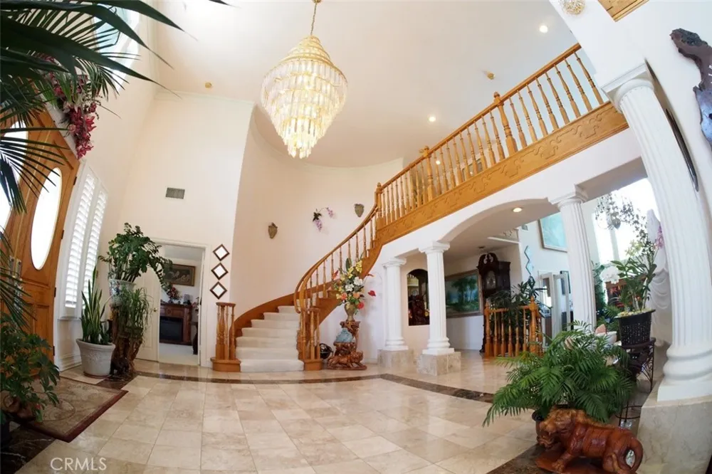 2759 Chauncey Orange, CA 92867