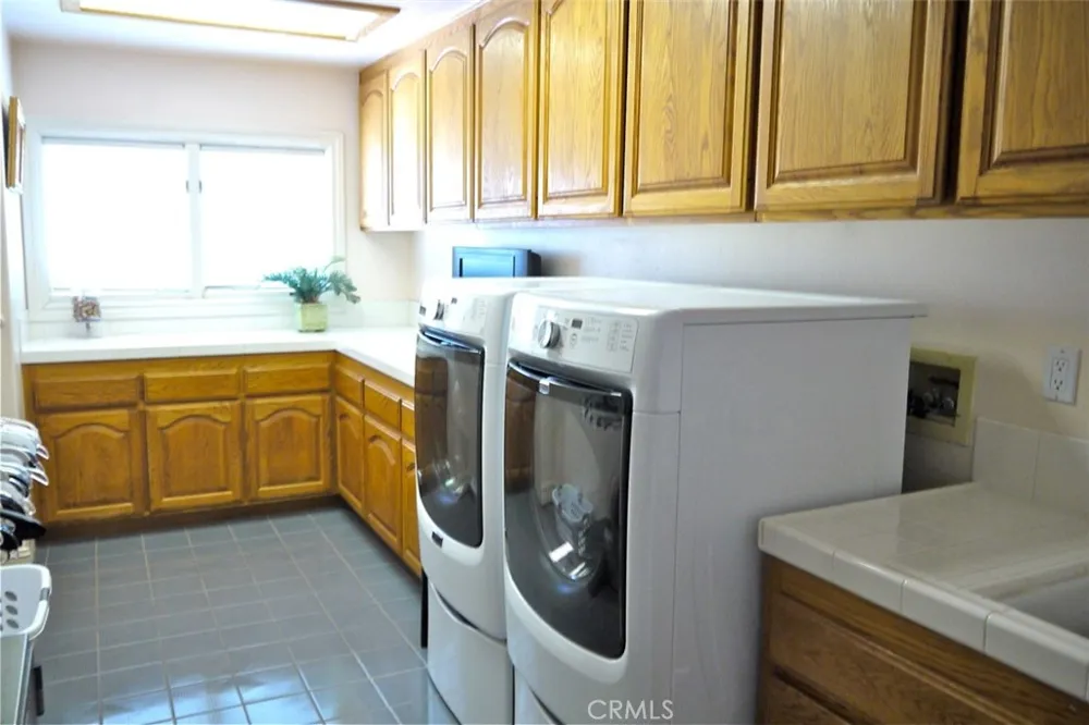 2759 Chauncey Orange, CA 92867