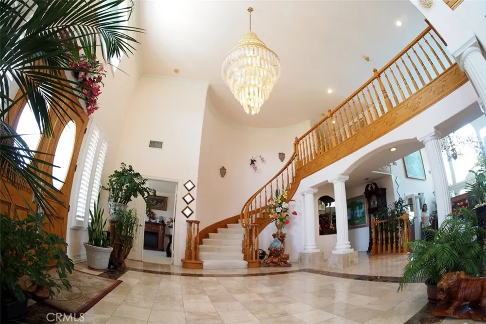 2759 Chauncey Orange, CA 92867