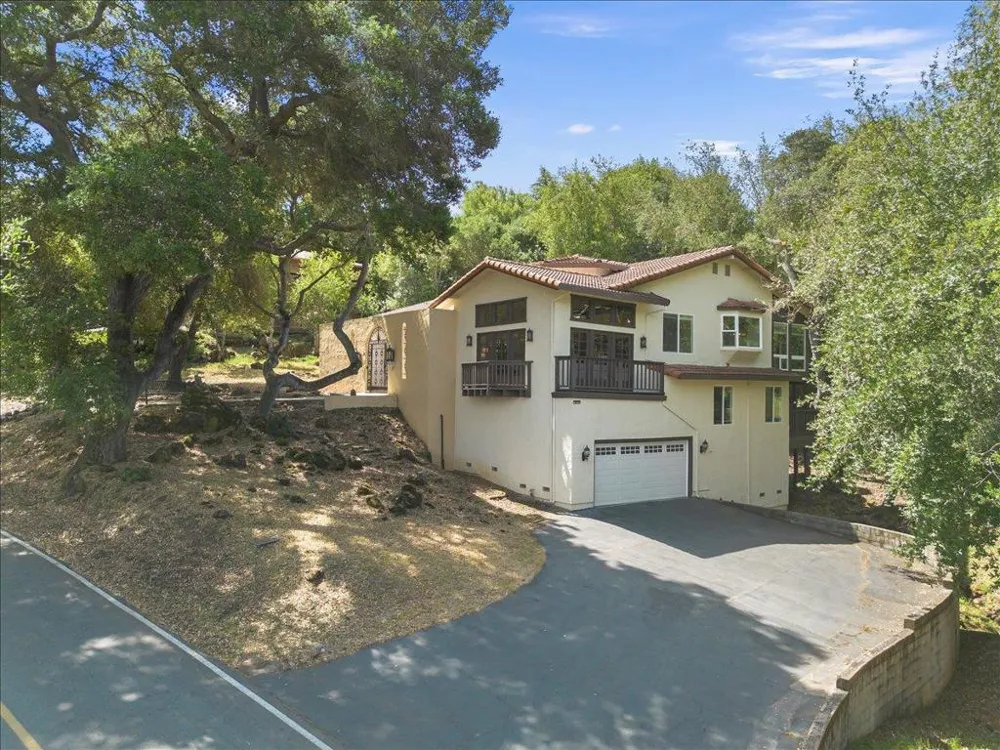 17555 Manzanita Drive Morgan Hill, CA 95037