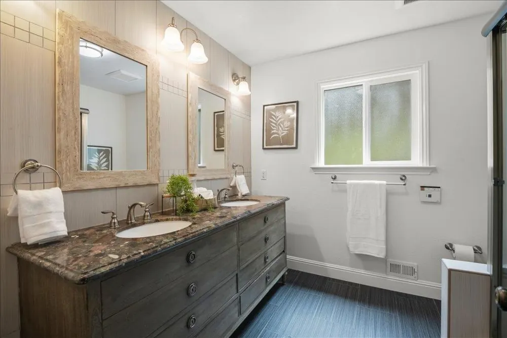 17555 Manzanita Drive Morgan Hill, CA 95037