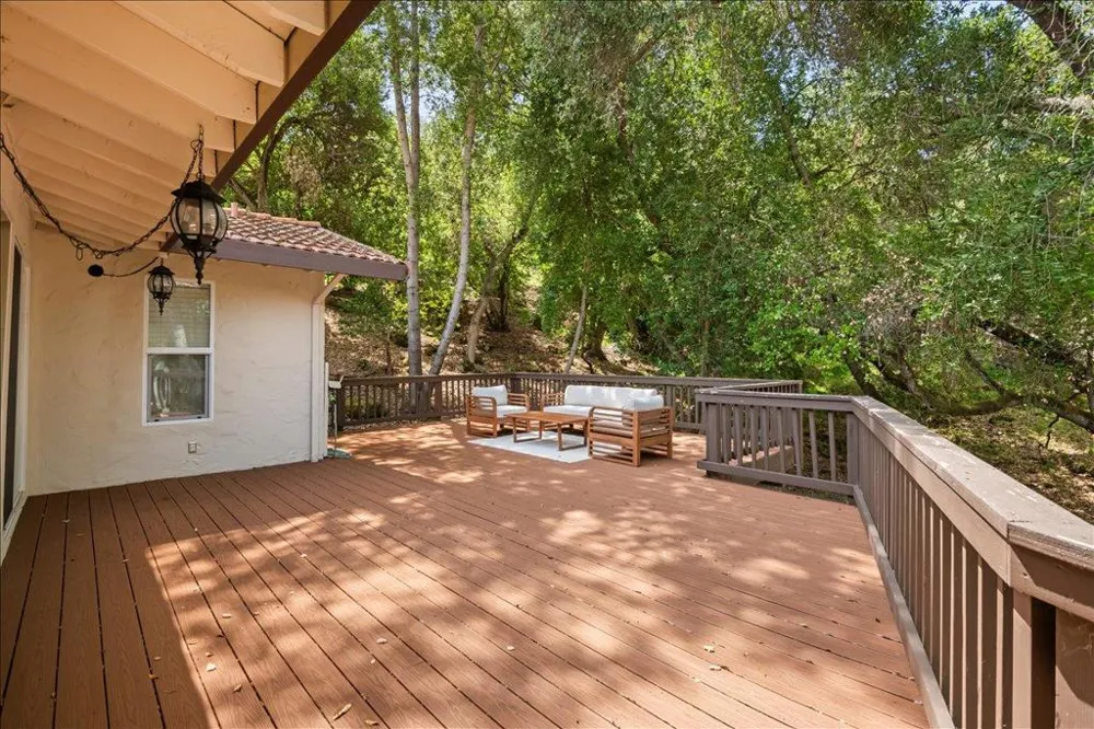 17555 Manzanita Drive Morgan Hill, CA 95037