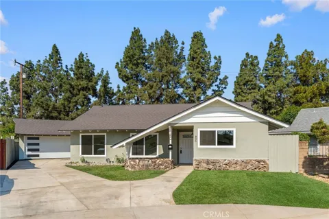 800 E Sandra Avenue
