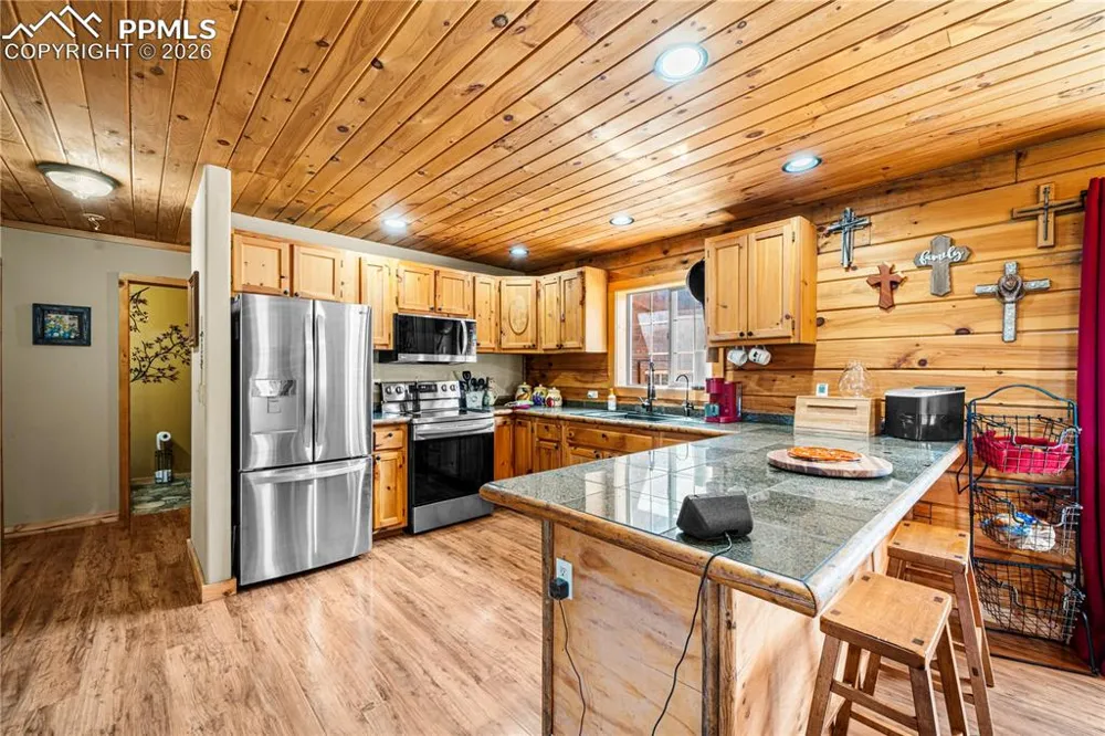 536 Chris Crossover Canon City, CO 81212
