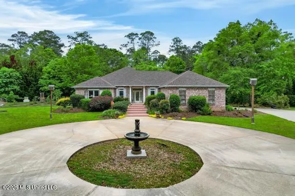 7061 Bayou Talla Lane Kiln, MS 39556