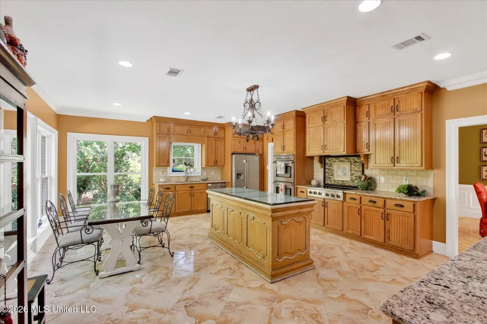 7061 Bayou Talla Lane Kiln, MS 39556
