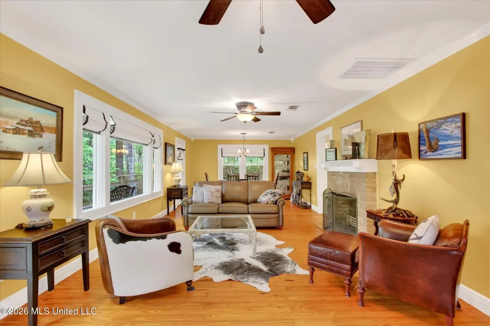 7061 Bayou Talla Lane Kiln, MS 39556