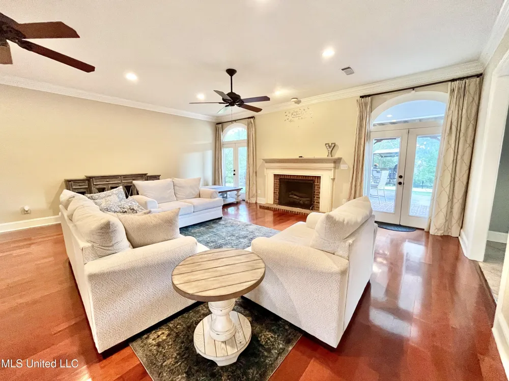 13 Canebrake Drive Crystal Springs, MS 39059