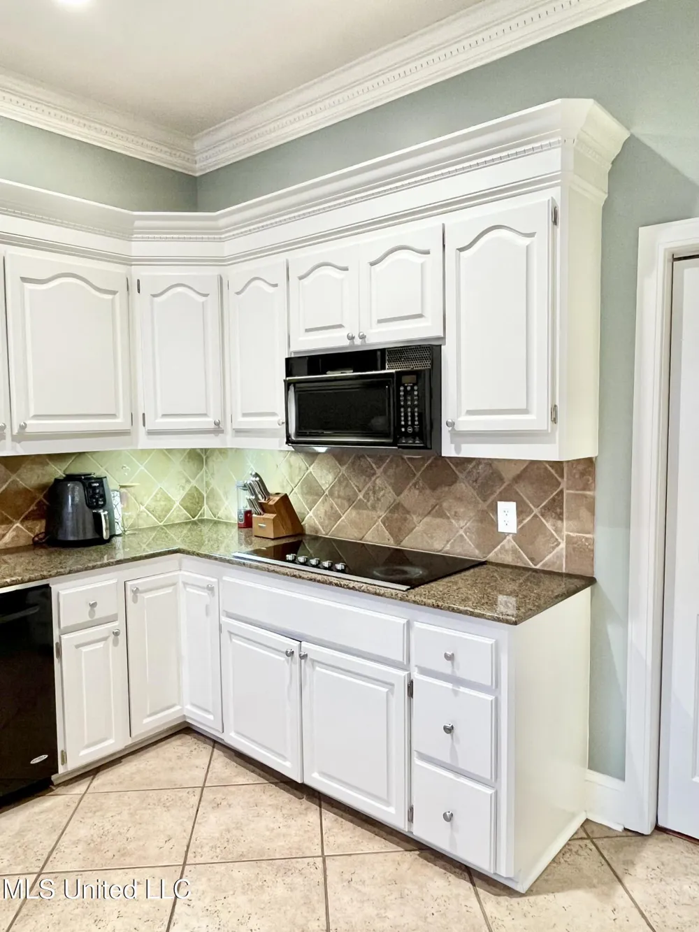 13 Canebrake Drive Crystal Springs, MS 39059