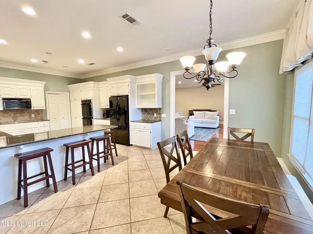 13 Canebrake Drive Crystal Springs, MS 39059