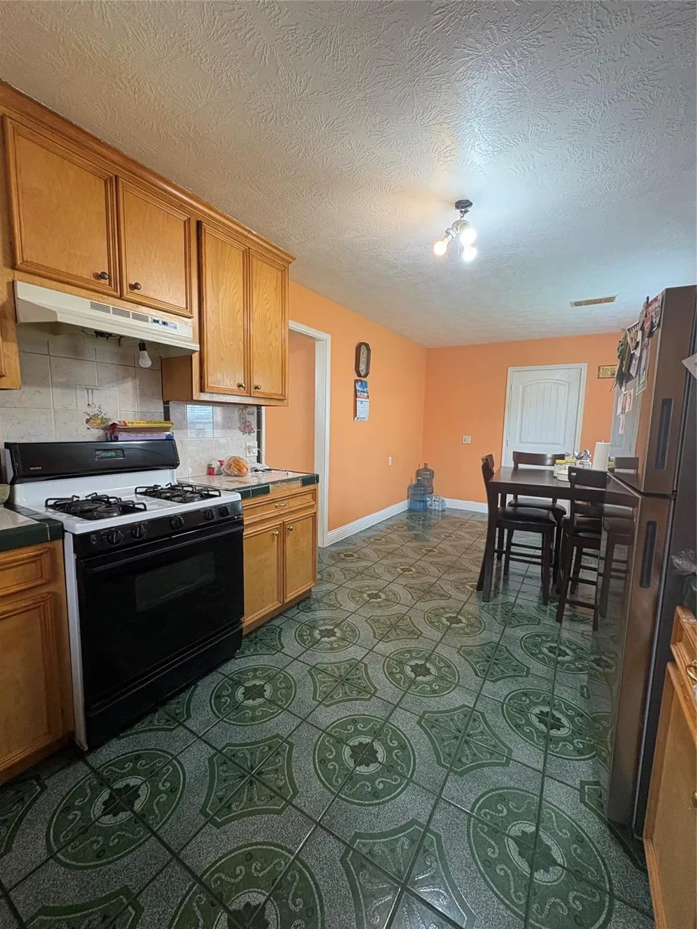 13013 Breezeway Street Houston, TX 77037