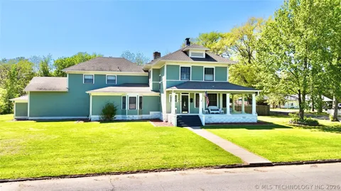 607 NE 2nd Street