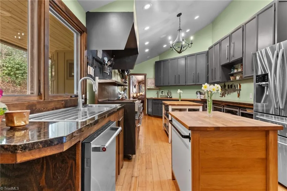 110 Mountain Hearth Drive Sparta, NC 28675