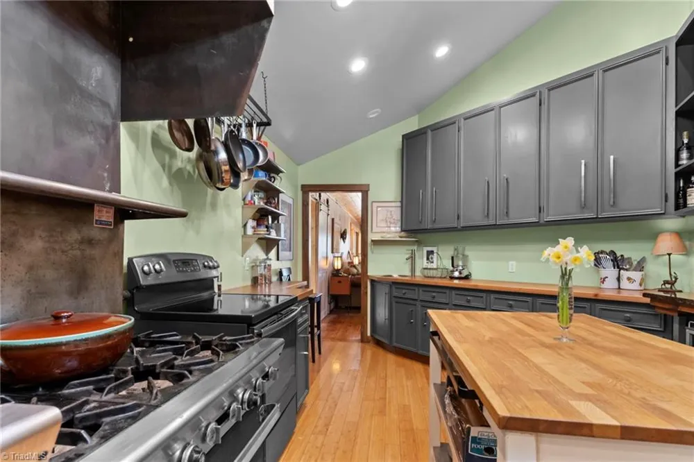 110 Mountain Hearth Drive Sparta, NC 28675