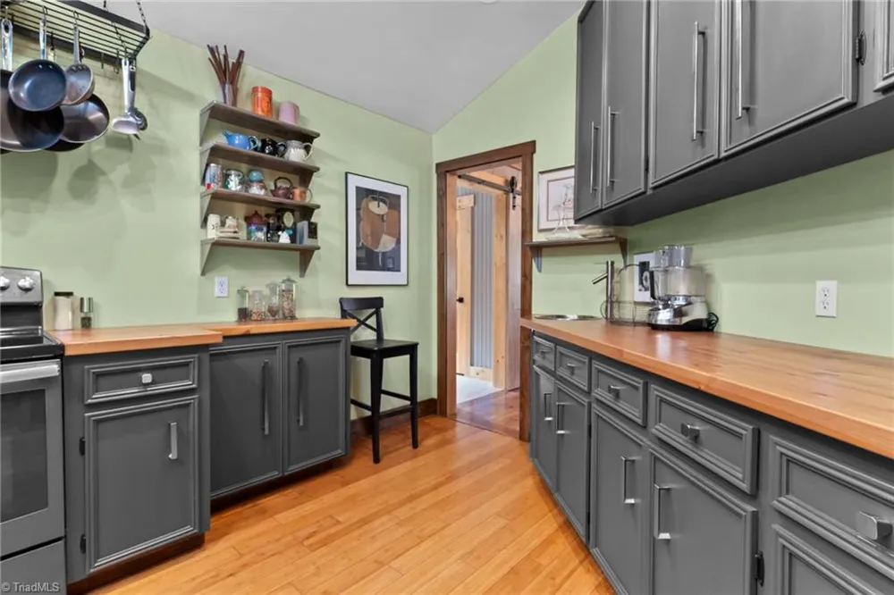 110 Mountain Hearth Drive Sparta, NC 28675