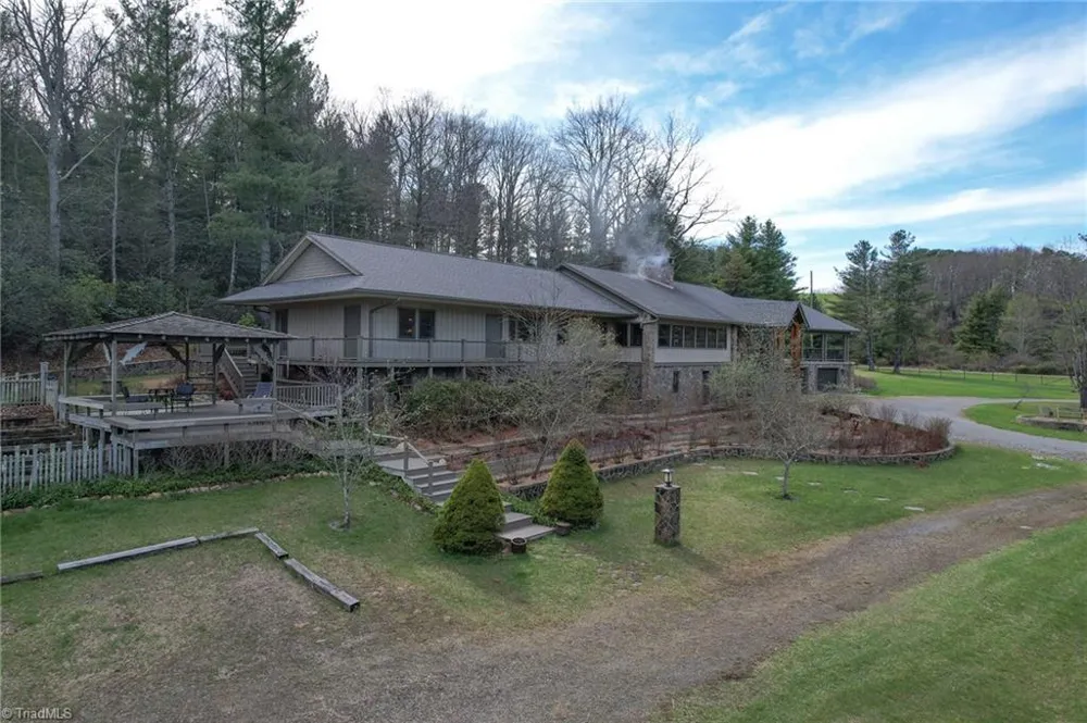110 Mountain Hearth Drive Sparta, NC 28675
