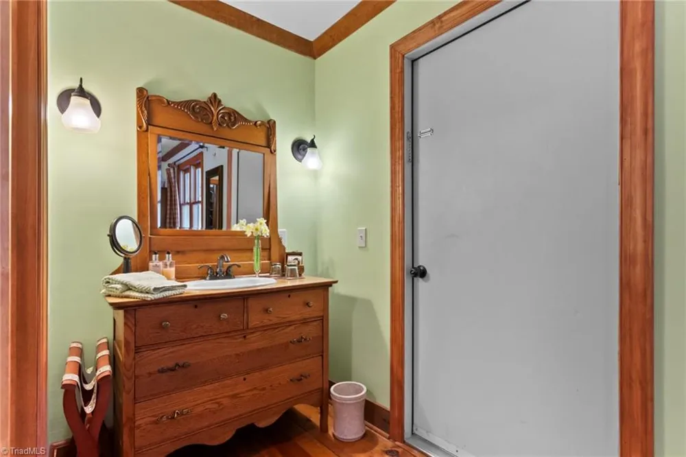 110 Mountain Hearth Drive Sparta, NC 28675