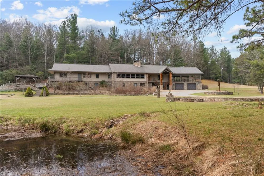 110 Mountain Hearth Drive Sparta, NC 28675