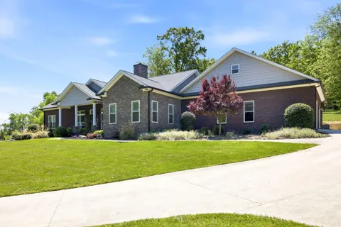 9265 Hickory Valley Road