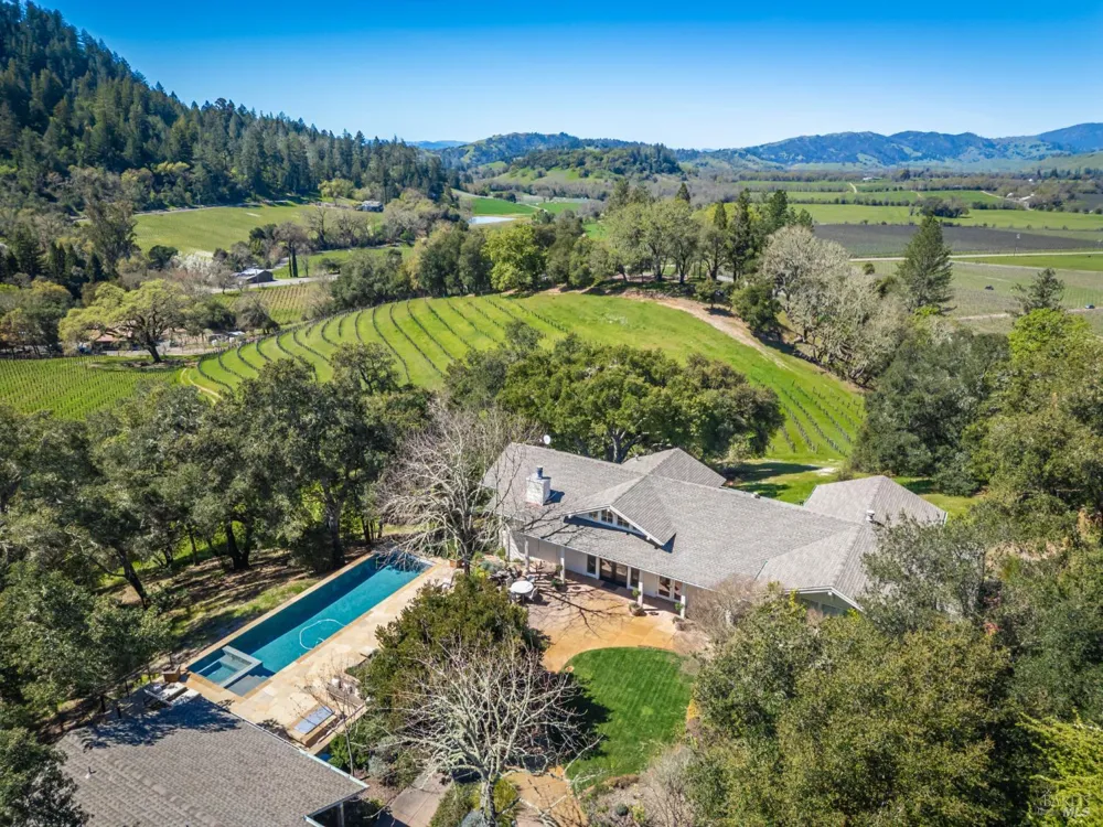 18345 Highway 128 Calistoga, CA 94515