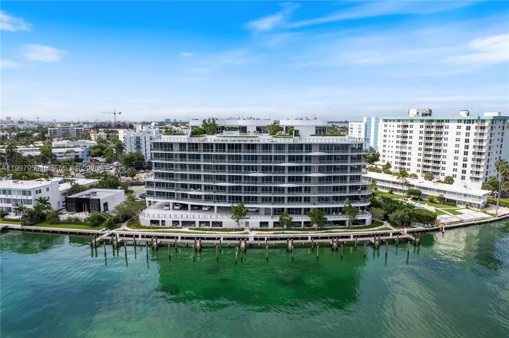 1135 103rd St #203 Bay Harbor Islands, FL 33154