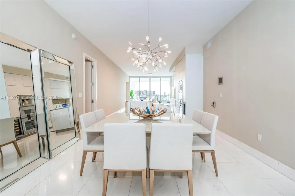 16901 Collins Ave #903 Sunny Isles Beach, FL 33160