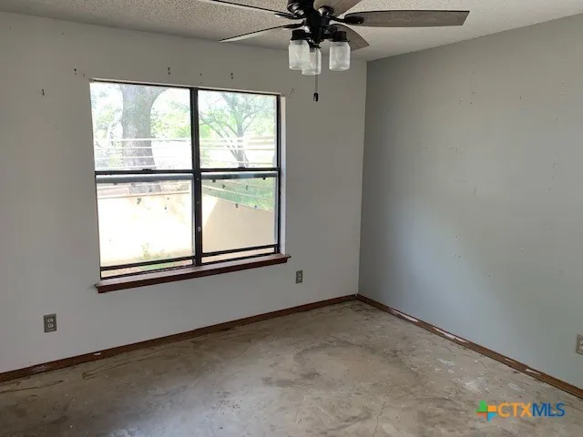 10930 E Fm 1431 Marble Falls, TX 78654